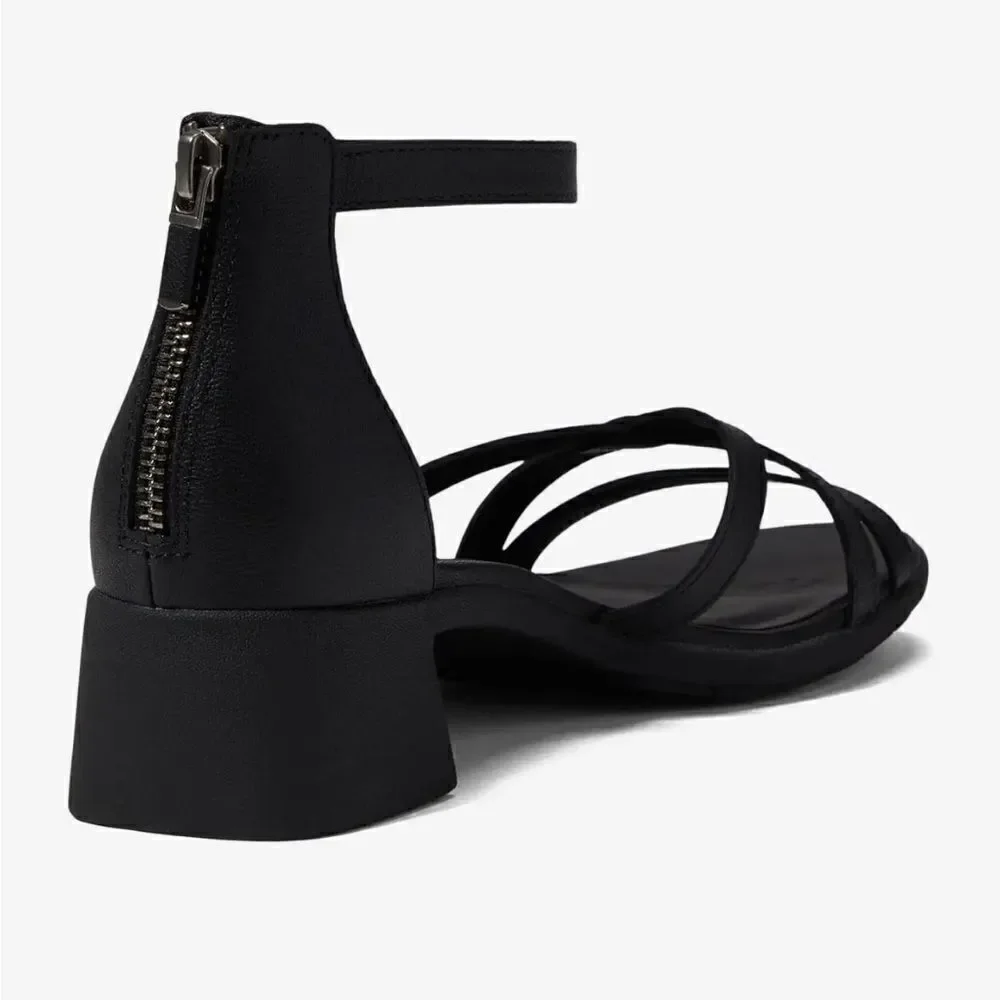 Eileen Fisher eileen fisher